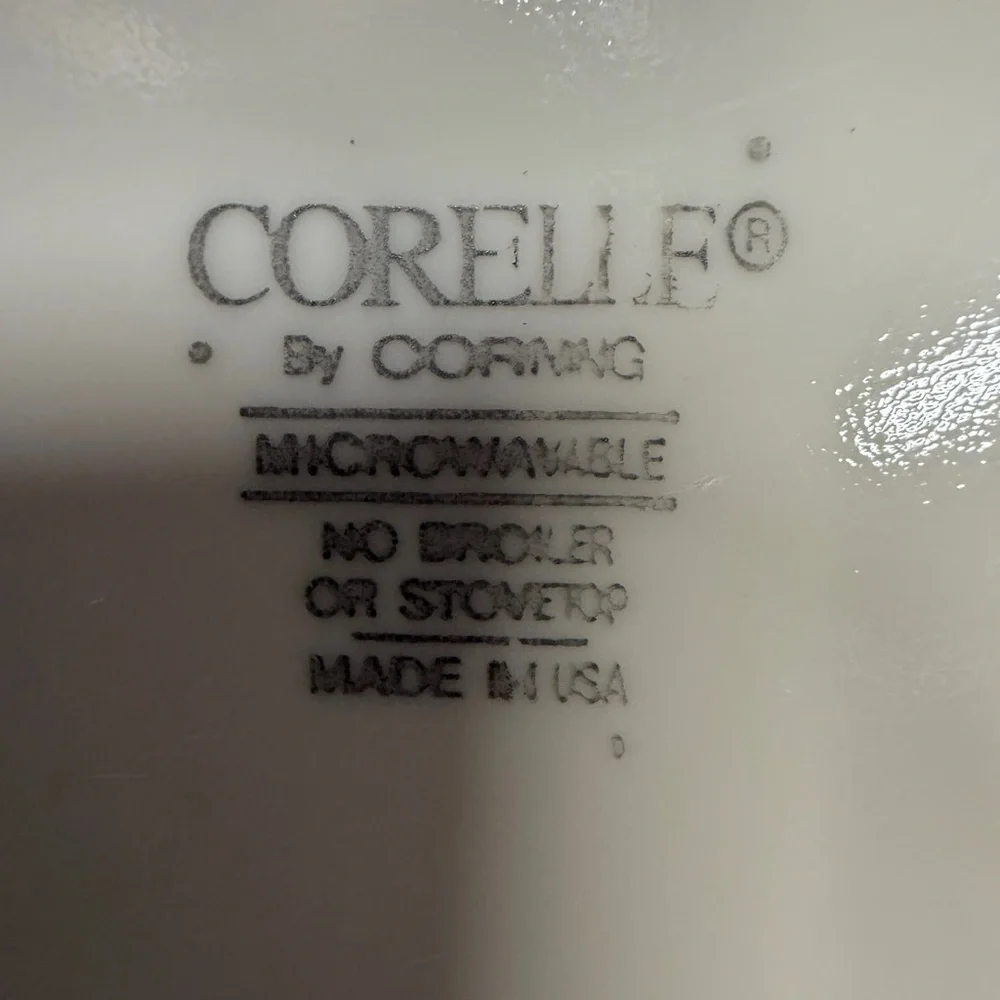 1980’a Corelle Mirage Cream Dinnerware Elegant Design set of 4 Plates 7.25 - Picture 6 of 11